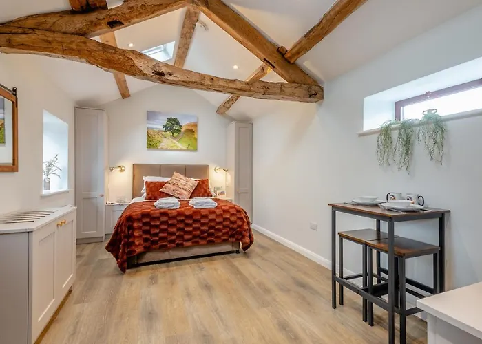 1 Bed In Oc-r32933 *