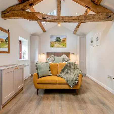 1 Bed In Oc-r32933 Wetheral